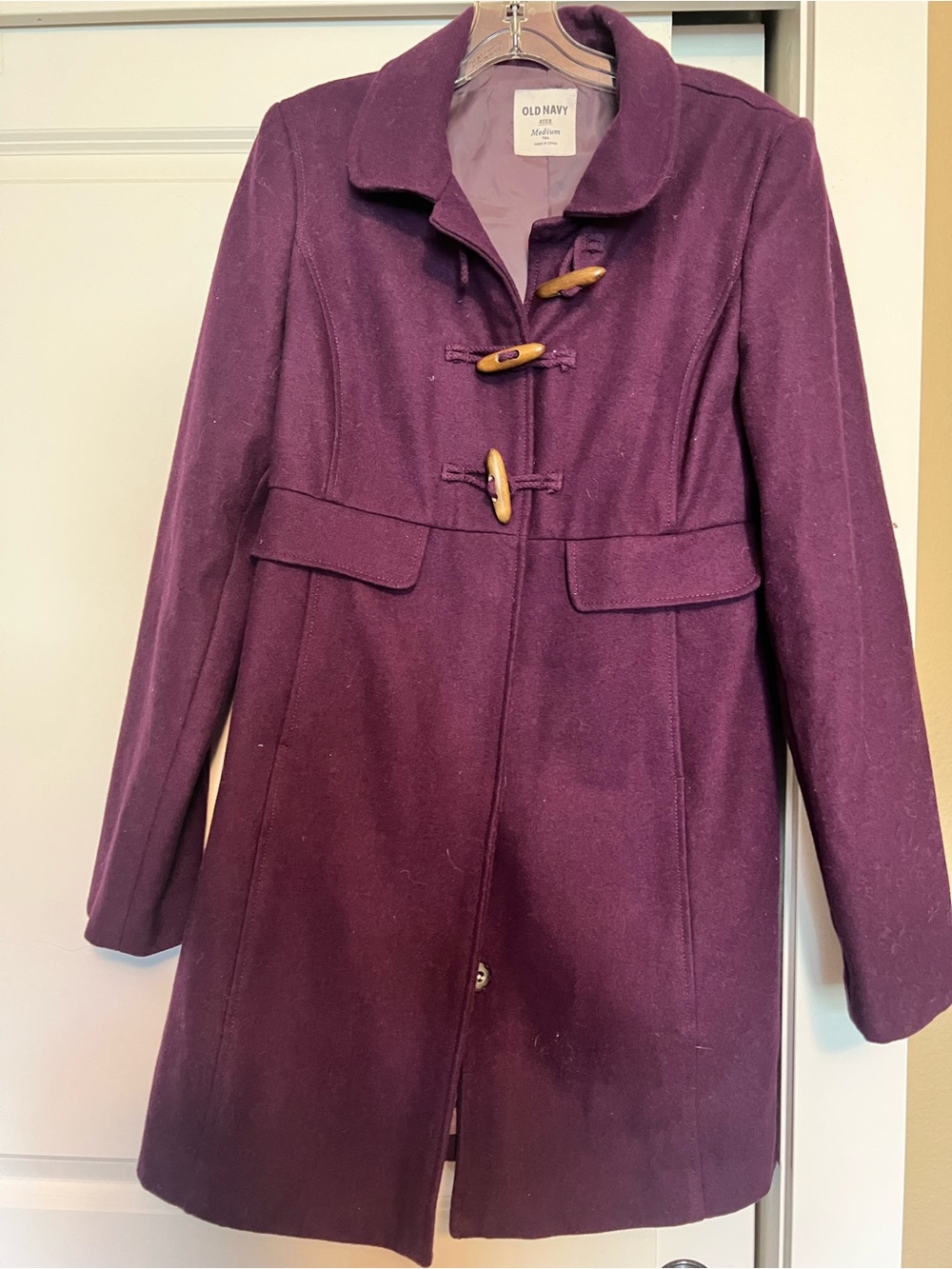 Old Navy Women's Purple Eggplant Wool-Blend Fully Lined Toggle Coat Medium M